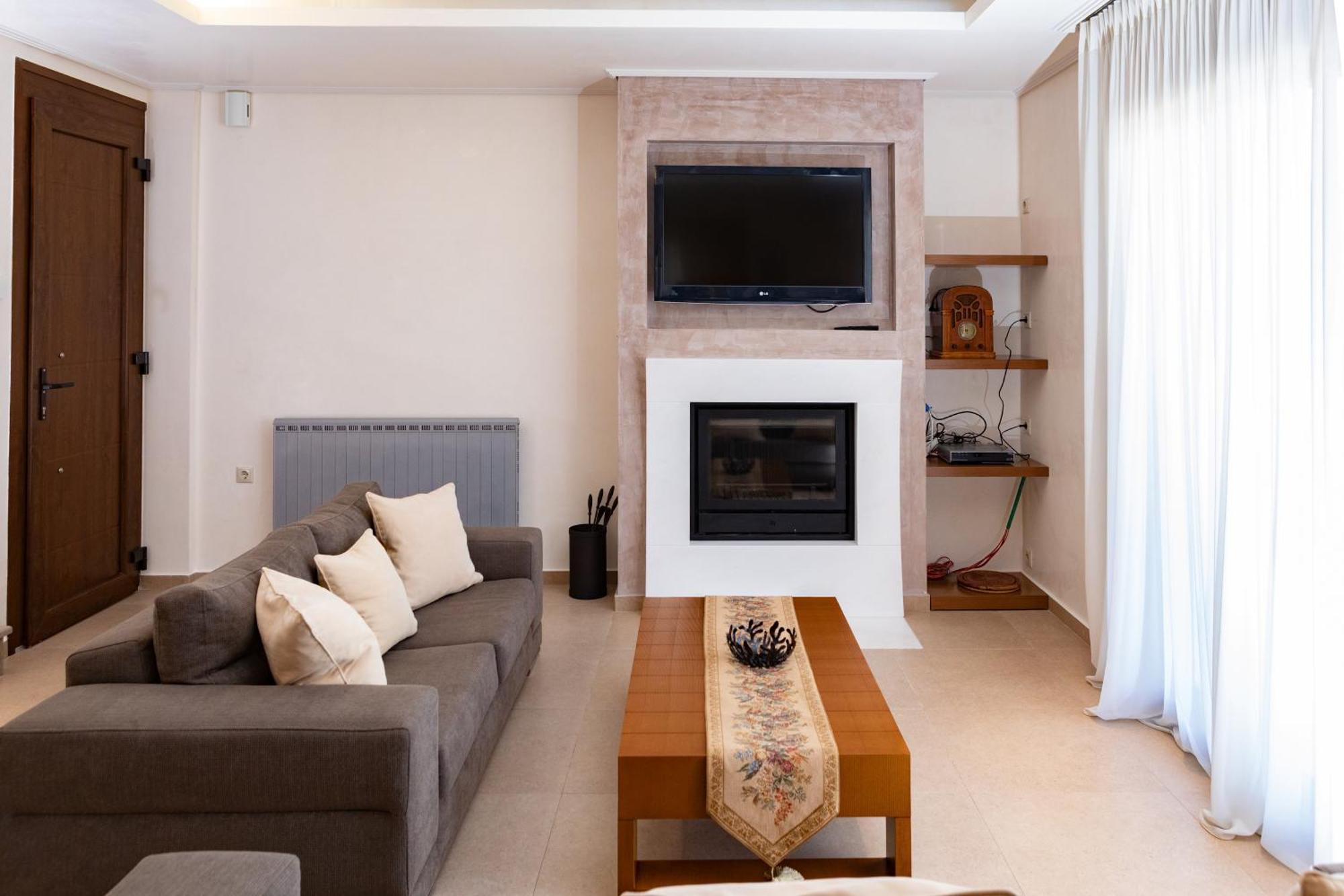 Alkis Luxury Iraklitsa